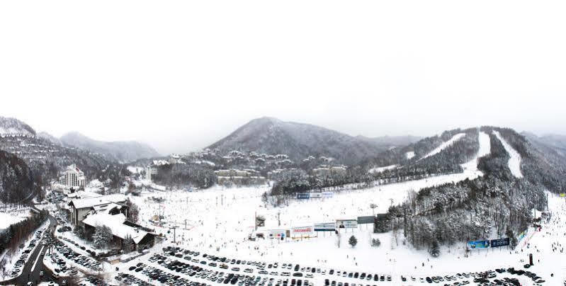 Yongpyong Resort Pyeongchang Exterior photo